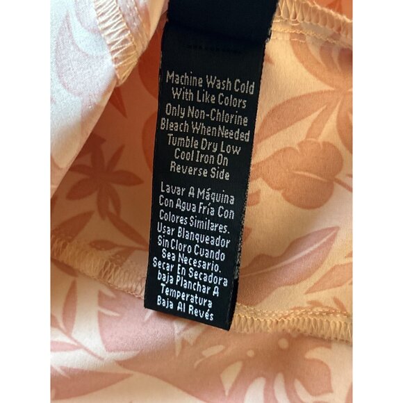 XCaster Outdoor Salmon Leaf Print Sleeveless Snap Front UPF Protection Top, Medi - Picture 7 of 9